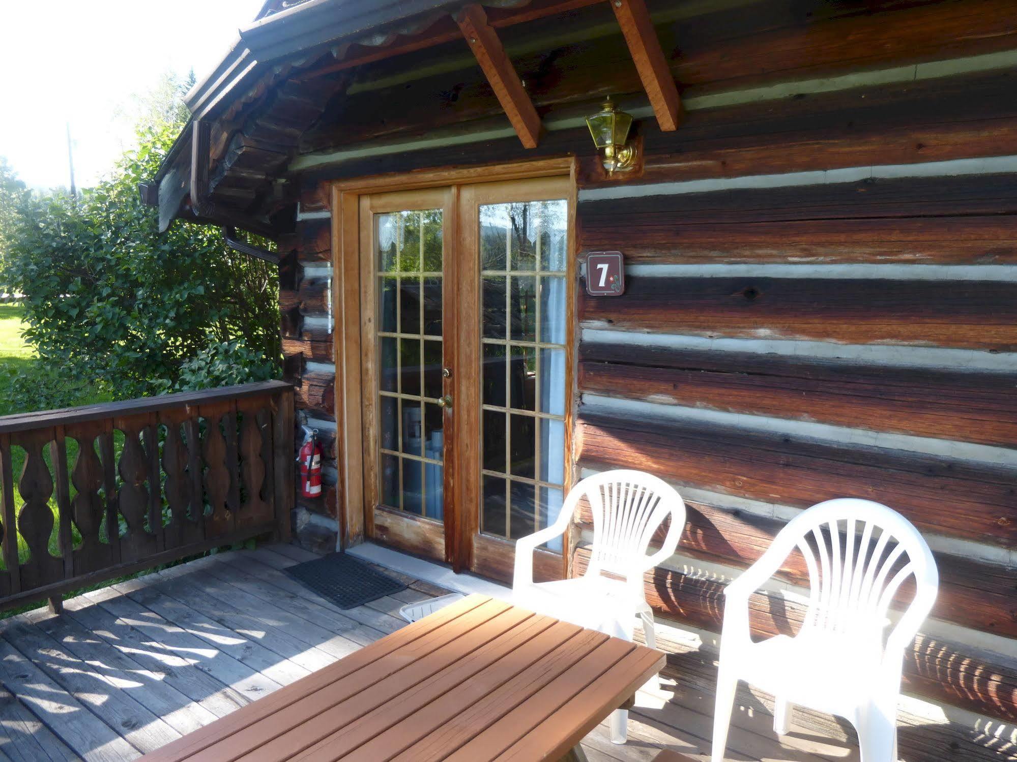 Nakiska Ranch Villa Clearwater Ngoại thất bức ảnh